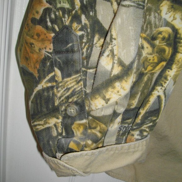 Cabela's tan and camo men's hunting long sleeved shirt, brushed cotton. Large. - Picture 2 of 4